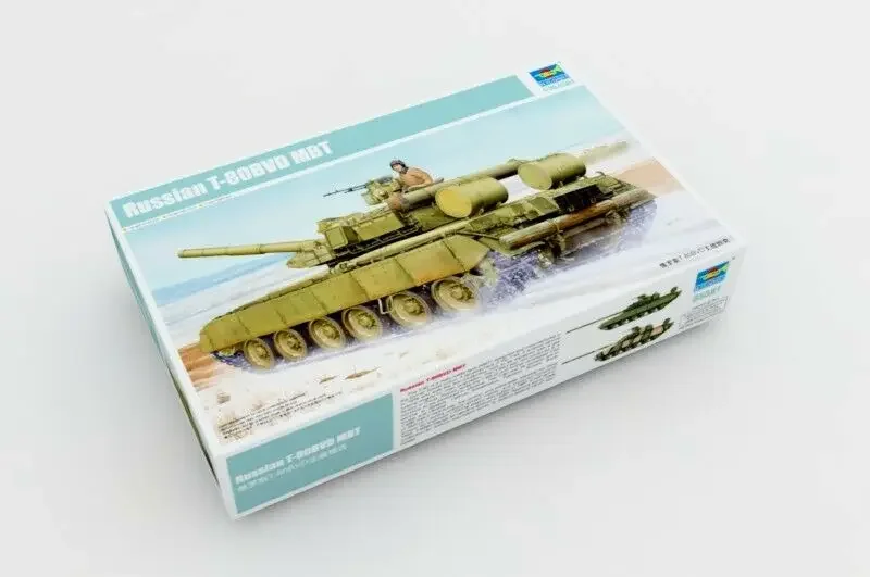 Trumpeter 05581 1/35 Tanque de batalla principal ruso T-80BVD - Kit de modelo a escala de ensamblaje