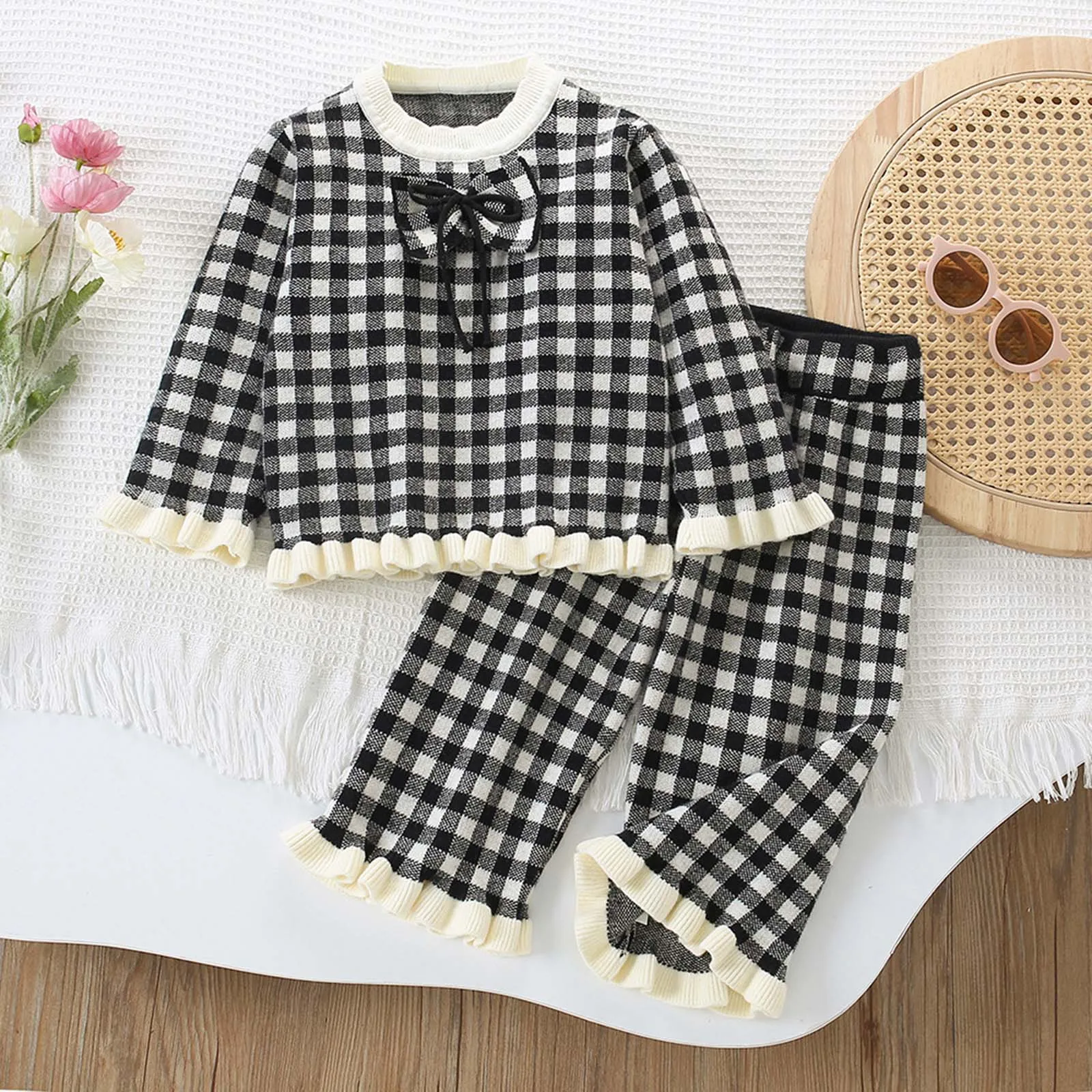 

Baby Girl Clothes 3-6 Months Girls Comfortable And Warm Sweater Set Girls Fashionable And Sweet Knitted Long Sleeve Crop Top Set