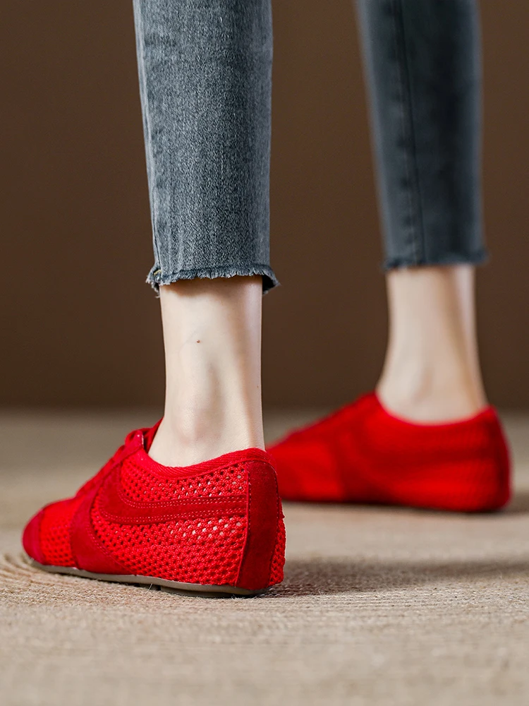 baskets-decontractees-dequan-rouges-respirantes-pour-femme-en-maille-fine-legeres-et-confortables-a-enfiler-bout-rond-semelle-en-caoutchouc