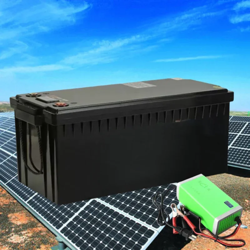 Batteria al litio lifepo4 48v 100AH con APP bluetooth per inverter triciclo 5KW 10KW Scooter di accumulo di energia solare + car