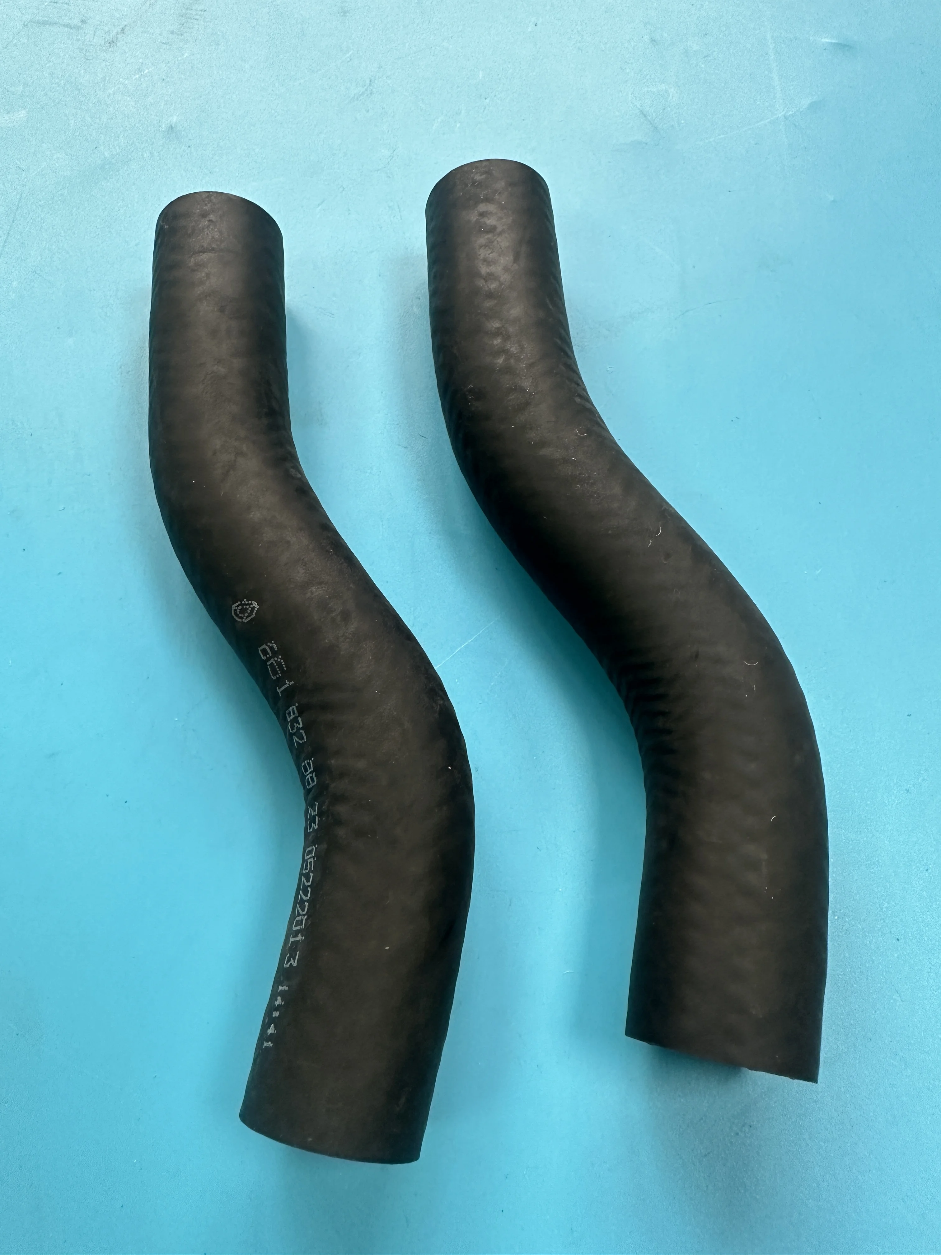 2 قطعة خرطوم مدخل المياه الخلفي خرطوم المخرج 6618328823 لسانج يونج MB100 إستانا #1