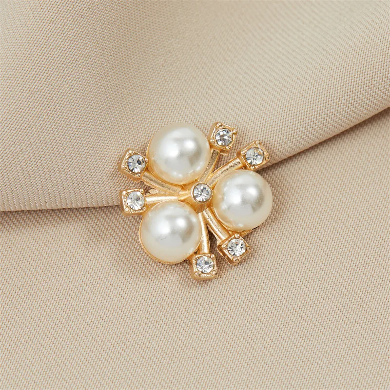 Sparkling Pearl Flower Button Garment Decorative Craft DIY Brooches Clothes Dress Rhinestone Sewing Supplies Home Decoration DIY