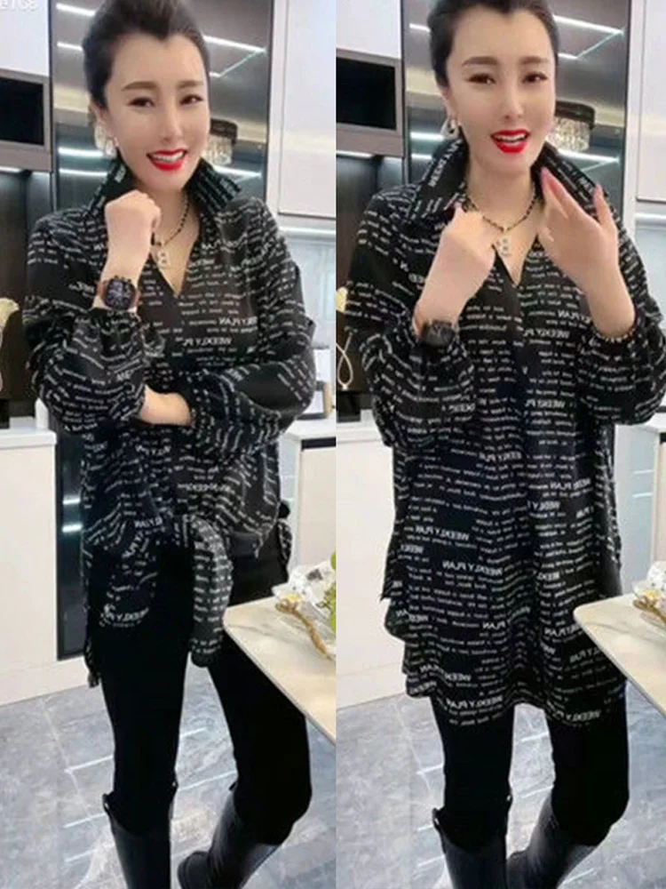 เสื้อผู้หญิงฤดูใบไม้ร่วง 2025 ลายเสือดาวใหม่ ทรงหลวม ปิดหน้าท้อง ช่วยให้ดูผอม ทรงเอ ความยาวปานกลาง คอปก แขนยาว