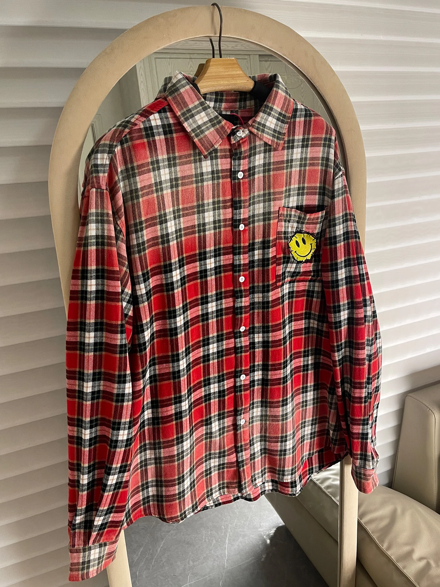 

Мужская рубашка в американском ретро-стиле в клетку, с длинным рукавом, свободного кроя, с вышивкой, повседневная верхняя одежда, дышащая, из хлопка, осенняя.