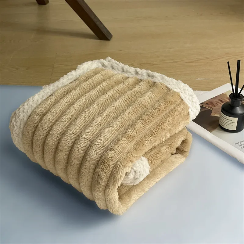 

2024 new bath towel towel set blanket lunch break blanket small blanket