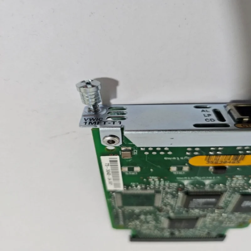 Brand-new, factory-sealed router module WIC-2AM-V2   VWIC-1MFT-T1  VWIC-1MFT-E1  VWIC-2MFT-G703   VIC-4FXS/DID  WIC-2AM