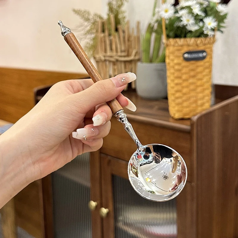 1 قطعة الفولاذ المقاوم للصدأ ملعقة مستديرة مع مقبض طويل ملعقة شوربة ملعقة الحلوى/ الحلويات أدوات المائدة الهدايا أدوات المطبخ