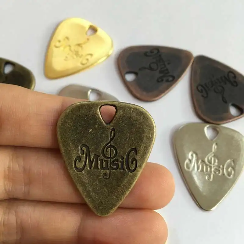 1pcs Metal Stainless Steel Guitar Picks Encyst Thickness Bass Electric Guitar Ballad Acoustic Guitar Ukulele Pendant Pick