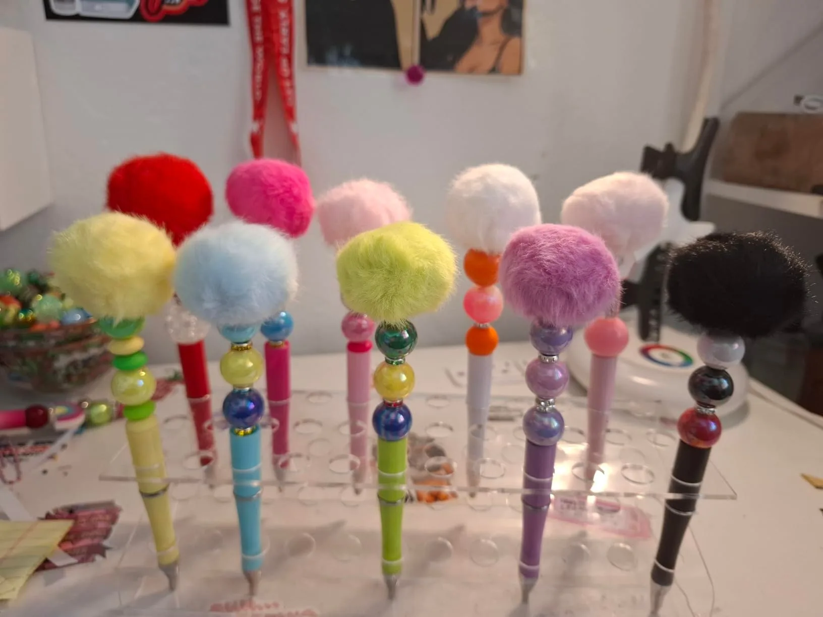 Wholesale 30Pcs Fluffy Beadable Pens Bulk Set, DIY Cute Journalling Ballpoint Craft Making