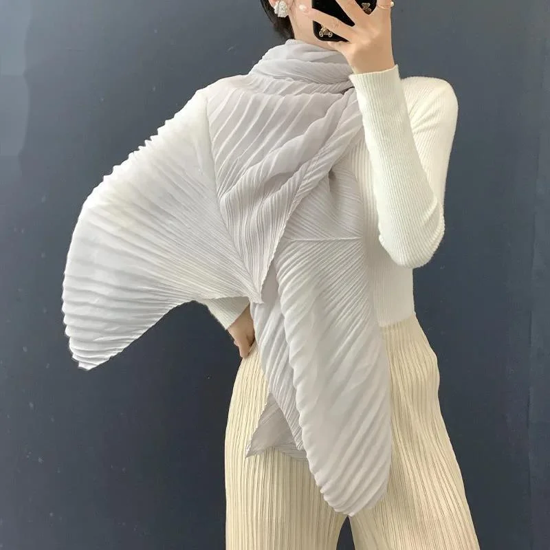 

Dual-use Korean Trendy Scarf Shawl Temperament Pleated Women's Lightweight Comfortable Accessory Pleated Shawls 2C2VI
