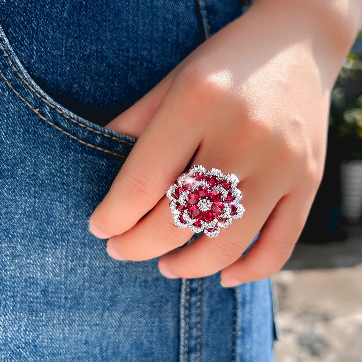 CWWZircons Rosaroter Zirkon Blumenförmiger Verstellbarer Ring für Frauen Glänzender Hochzeits- und Verlobungsschmuck Modeschmuck Geschenk Großhandel J0267 – Detail 2