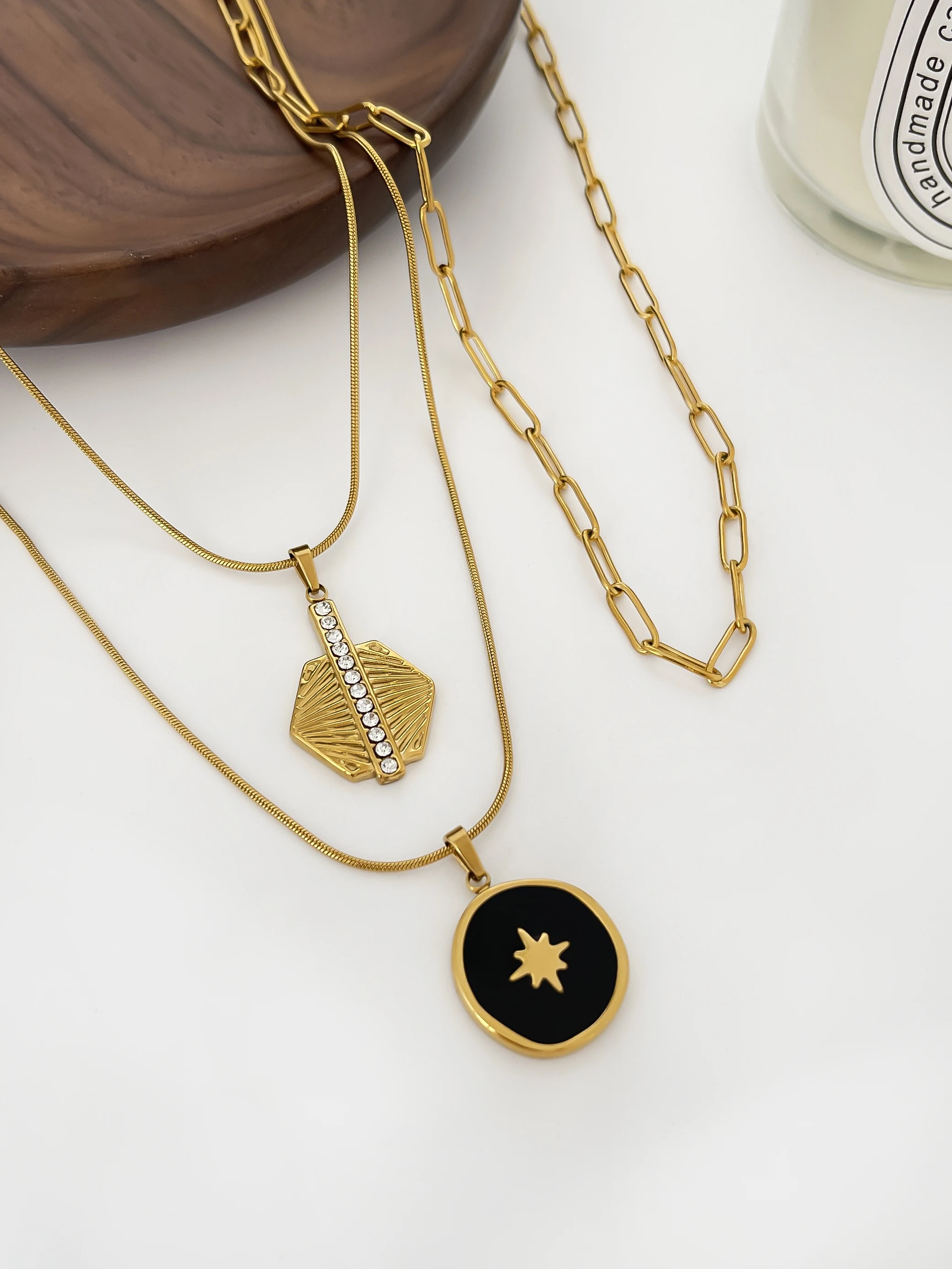 Peri\'sbox Trendy Stackable Jewelry Shiny Rhinestone Black Enamel Starburst Pendant Necklace for Women Stainless Steel Waterproof