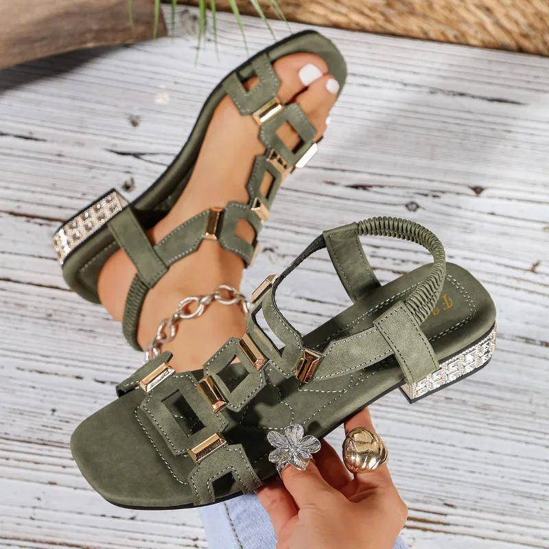 

Women Sandals 2026 Summer New Fashion Metal Decoration Thick Heel Beach Female Shoes Trendy Square Toe Casual High Heel Sandals