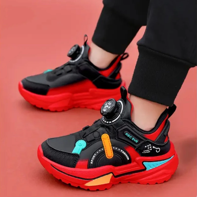 أحذية الجري للأطفال أحذية رياضية قابلة للتنفس في الهواء الطلق للأولاد والبنات أحذية مشي كاجوال برباط أحذية رياضية خفيفة الوزن