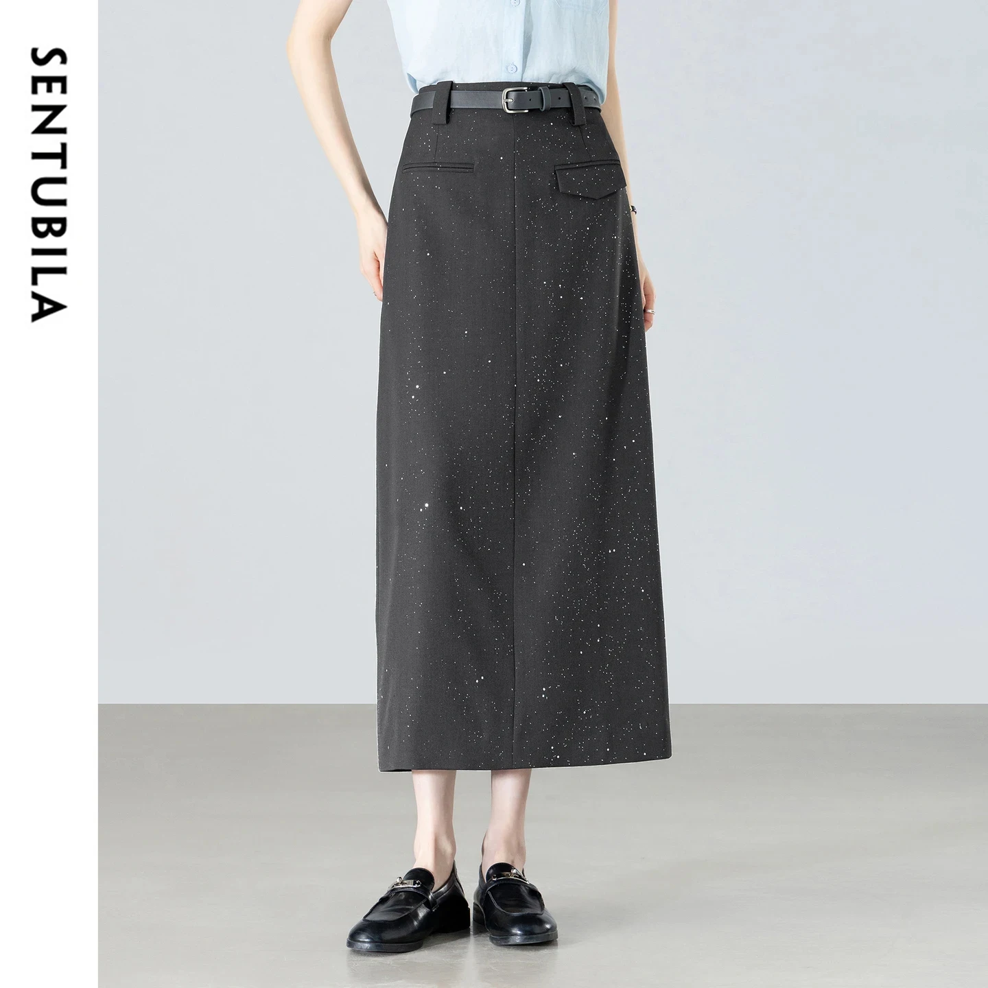 SENTUBILA Back Slit Long Skirts for Women 2026 Summer Fashion Fake Pockets Removable Belt Silver Shiny Straight Skirt 162QF6699