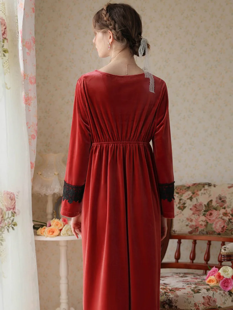 Women Winter Velour Robe V-Neck Backless Victorian Night Dress Pleuche Velvet Sleepwear Princess Vintage Nightgowns Homewear