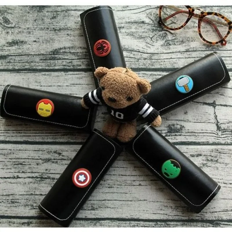 Captain America Iron Man Anime Cartoon Brillenetui Kreative Persönlichkeit Einfache Mode Tragbares Anti-Stress-Urlaubsgeschenk