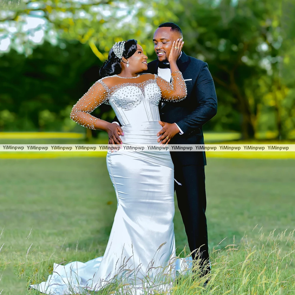 Luxe Witte Kralen Parels Zeemeermin O-hals Trouwjurken Voor Zwarte Meisjes 2025, Lange Mouwen Afrikaanse Satijnen Bruidsjurken Aangepast