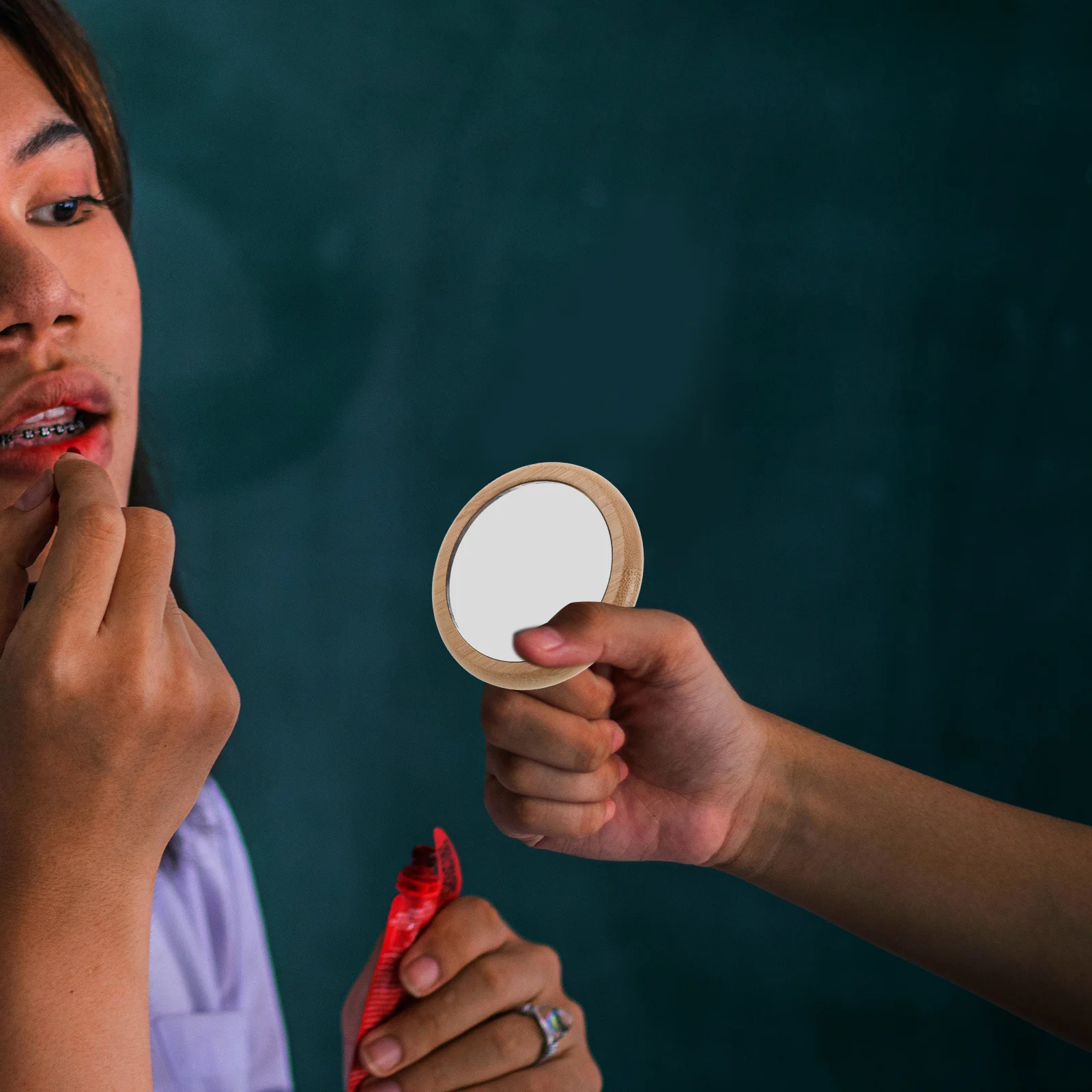 2Pcs Mini Portable Wooden Handheld Compact Makeup Mirror Small Round Travel Pocket Purse Pocket Mirror Small Mirrors
