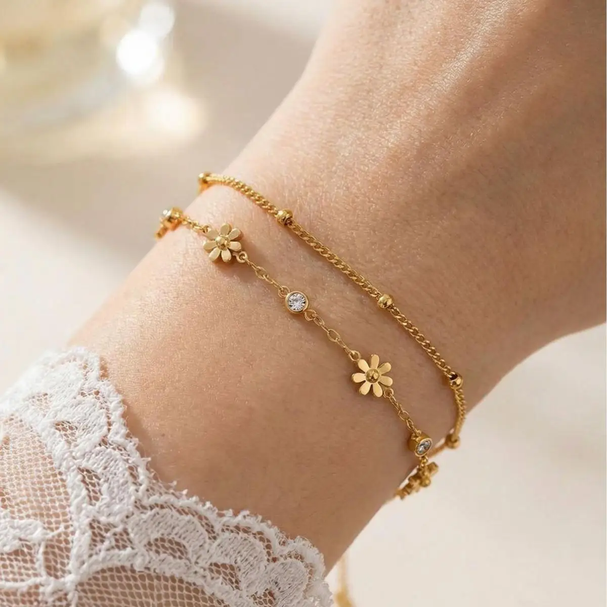 Stainless Steel Daisy Bracelet for Women Elegant Floral Zircon Bracelets Link Chain Daily Party Jewelry Gift
