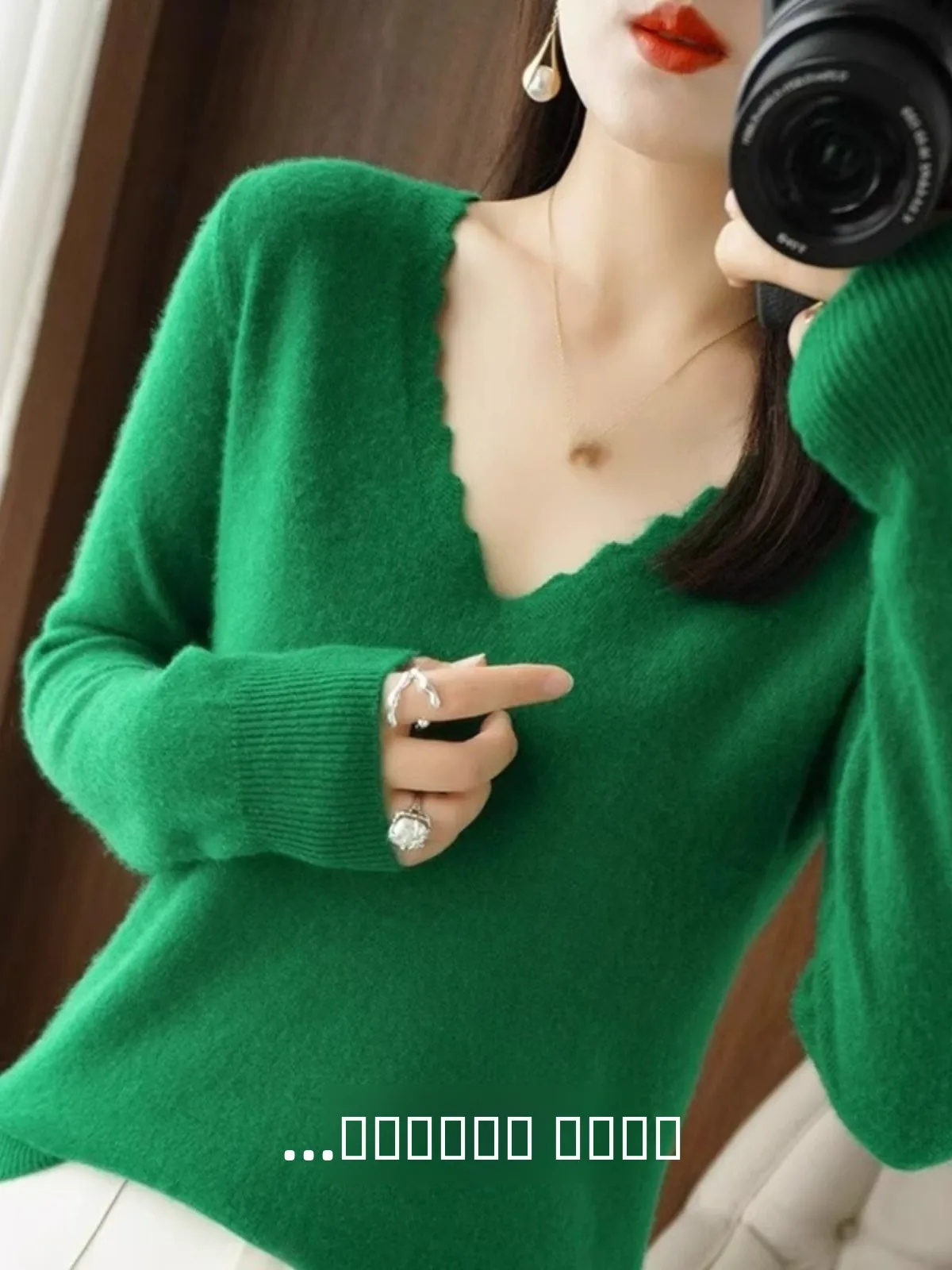 

Весна 2026: Женский свободный вязаный шерстяной свитер с V-образным вырезом в корейском стиле, для повседневной носки, стандартный крой, с длинными рукавами, базовый слой, топ