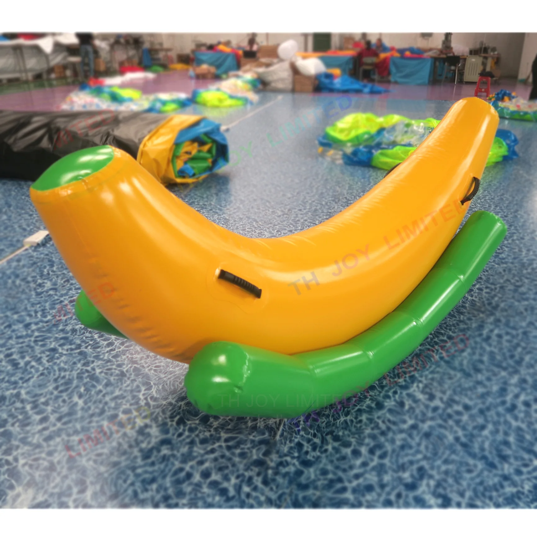 Free Door Shipping 2m Long Banana Seesaw Rocker Float Toy Summer Outdoor Water Play Inflatable Banana Boat for Sale