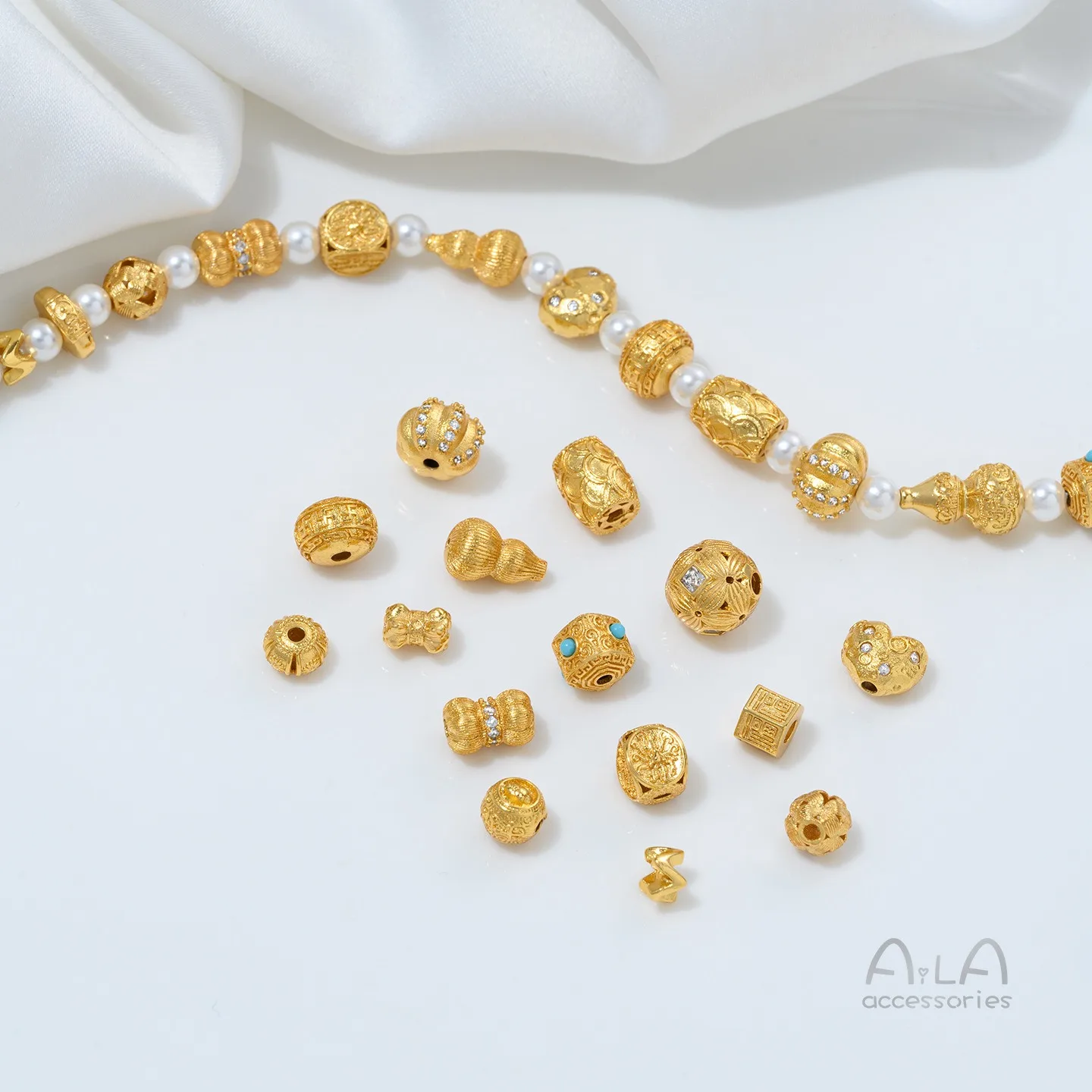 Copper Plated 24K Real Gold Zirconium Love Pumpkin Pattern Bead Spacer Turquoise Square Beaded Handmade Sand Gold Accessories