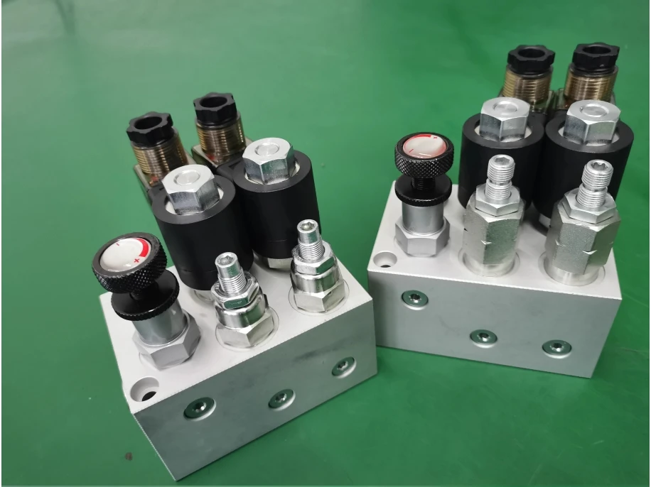 Freight elevator dual-speed control lift valve descending fast turn slow lifting platform hydraulic station