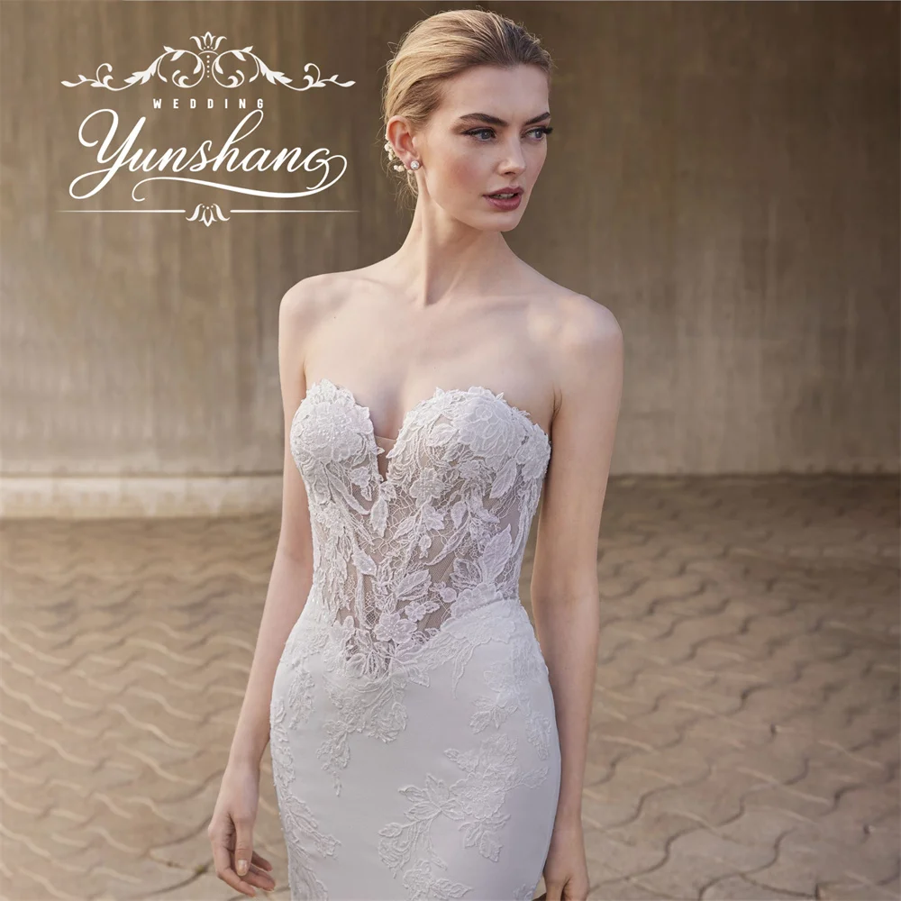 윤샹 맞춤형 스위트하트 스트랩리스 머메이드 웨딩드레스 레이스 자수 아플리케 슬리브리스 백리스 모던 엘레강트 신상