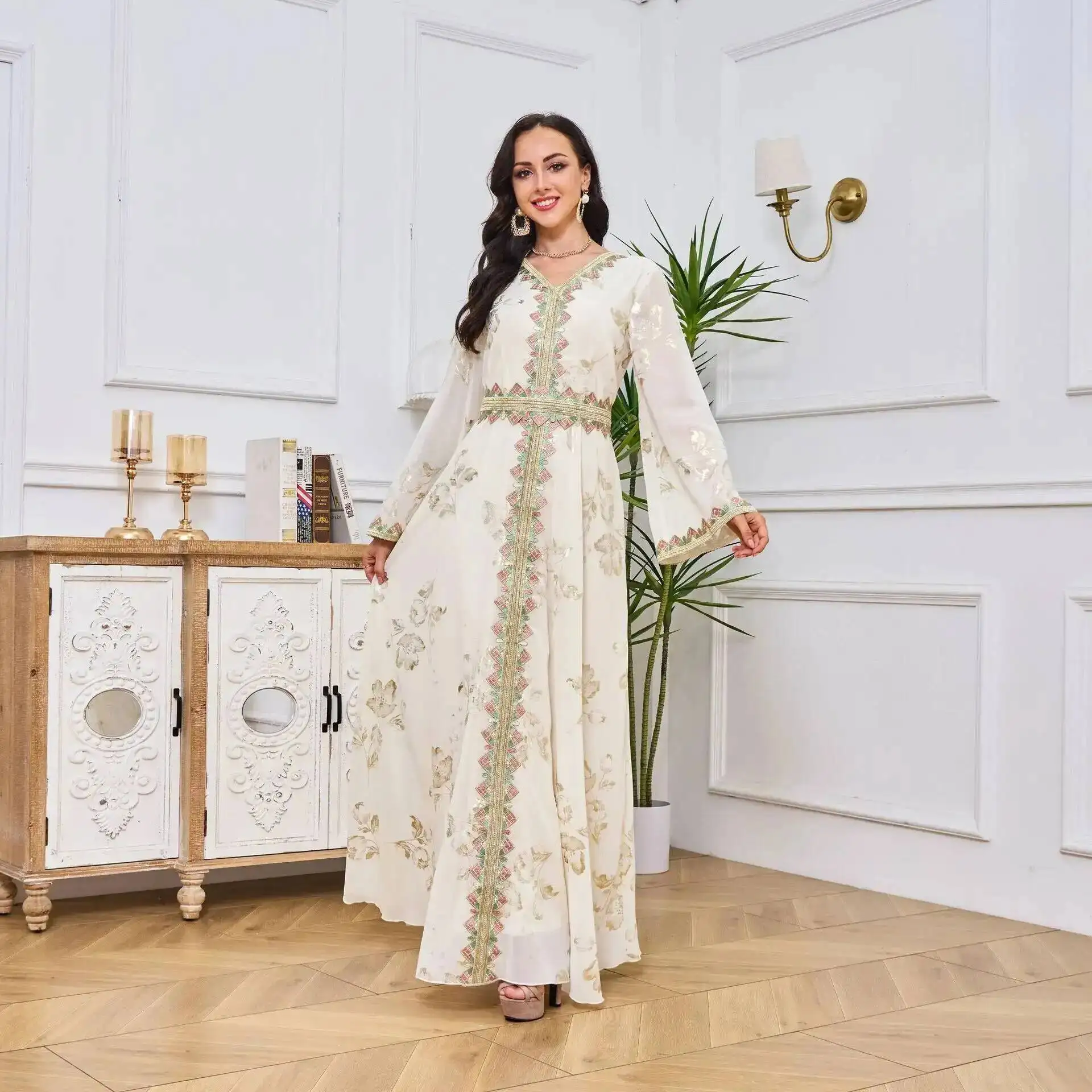 

Size Plus Mt037 New Ethnic Women's Long Dress Elegant Gold-embossed Dress Robe Abaya Ramadan Dubai Luxury Islam Elegant