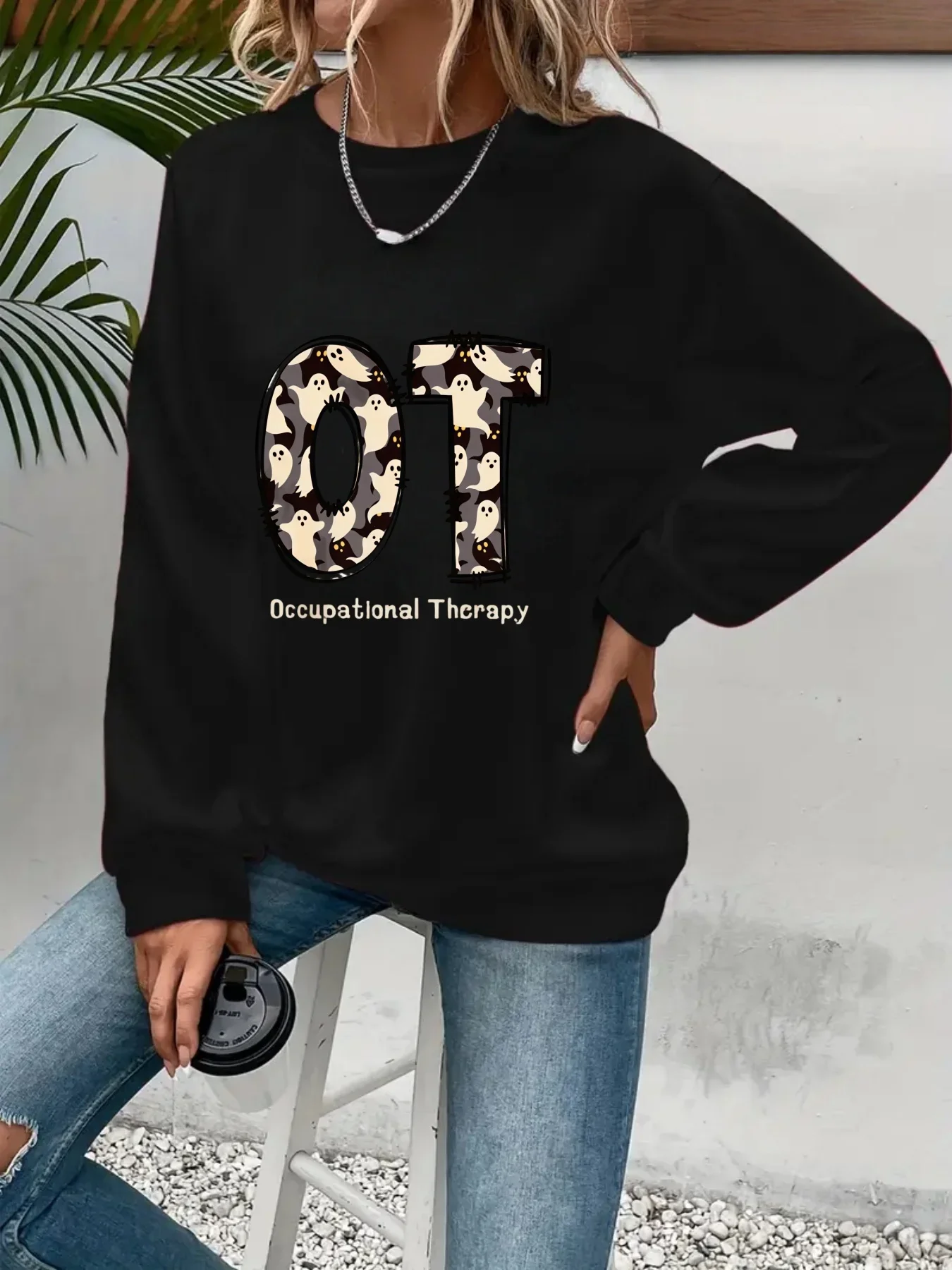 Christmas dates, parties, gifts, women's fashionable tops, holiday/vacation attire