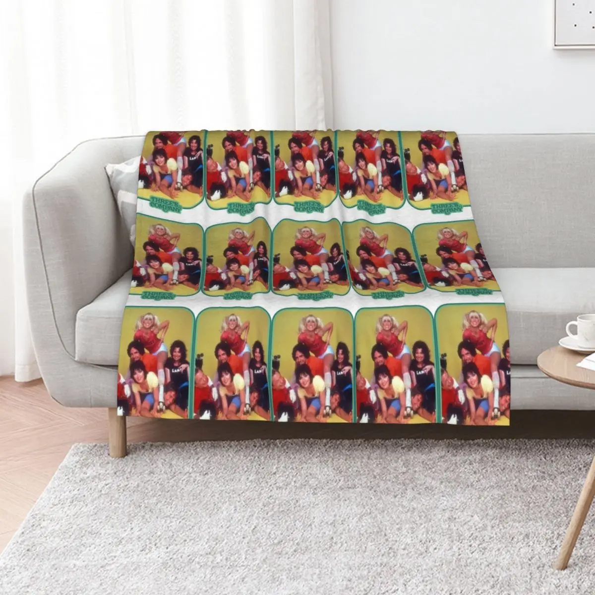 

Three's Company Inspired Throw Blanket Stuffeds manga Polar For Sofa Thin Blankets