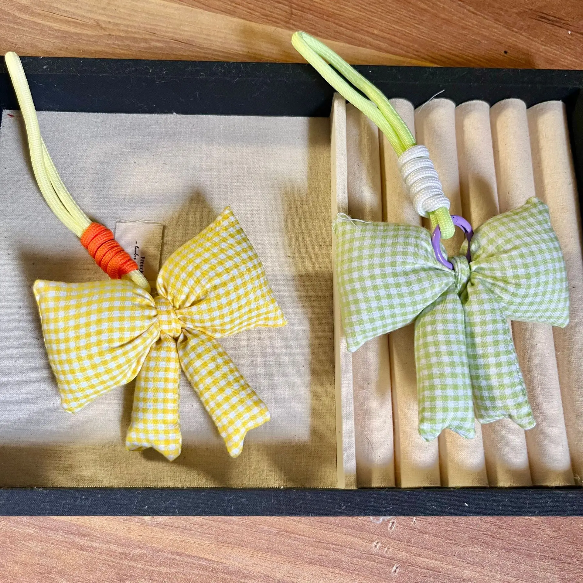 حقيبة نسائية المعلقات الكورية بسيطة منقوشة الحلو لطيف دقيق Kawaii القوس حقيبة سحر لطيف المألوف تنوعا سلاسل المفاتيح لفتاة #2