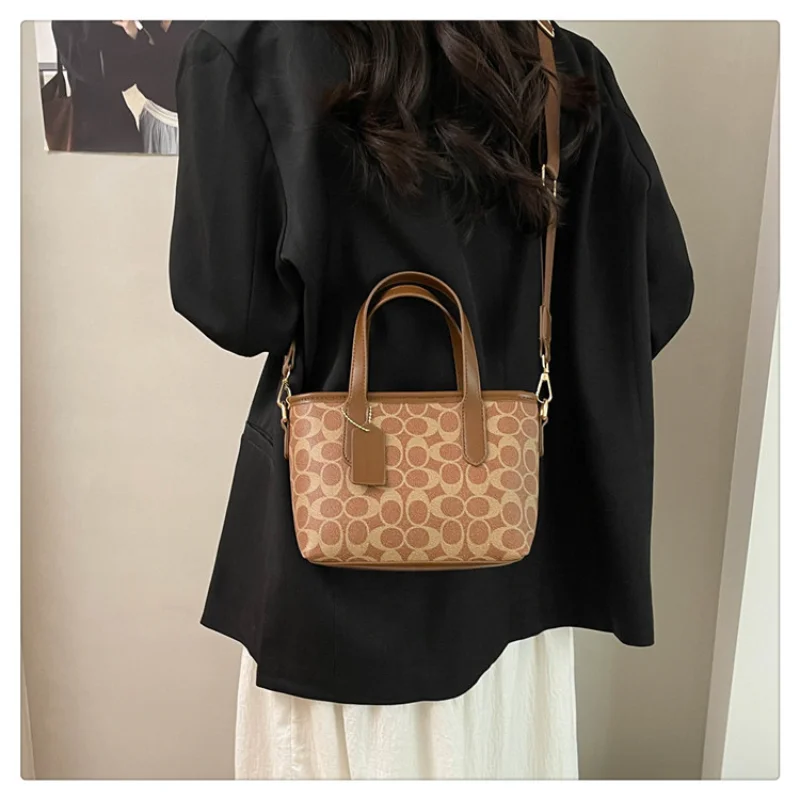 

​ Весна/лето 2022, женская сумка-тоут с цветочным принтом в стиле ретро, регулируемый широкий ремешок через плечо, ручная парусиновая сумка из веганской кожи, городские предметы первой необходимости ​