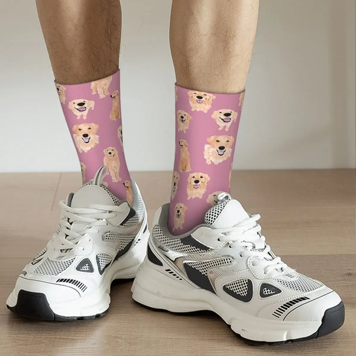 Golden Retrievers On Pink Socks Harajuku Super Soft Stockings All Season Long Socks Accessories for Unisex Gifts