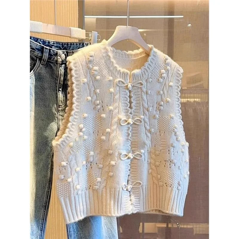 #71 Latest Sweater Vests Offers