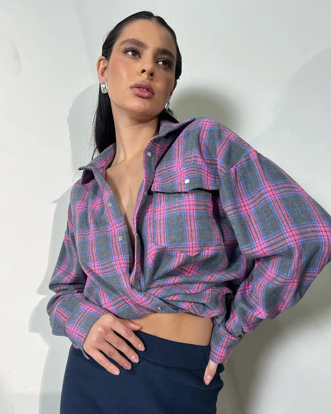 

GELITAYIN Women Vintage Long Sleeve Shirt Oversized Plaid Shirt Autumn Winter Fashion Loose Lapel Pocket Shirt Fit Blouse Korean