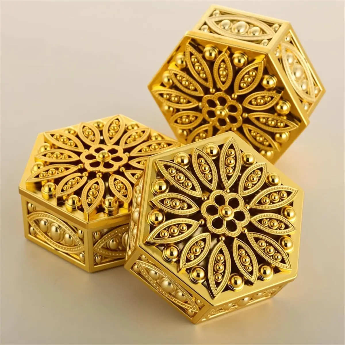 36 peças presentes de retorno indiano para pooja em massa oco hexagonal caixas de doces decorativas recipientes de doces