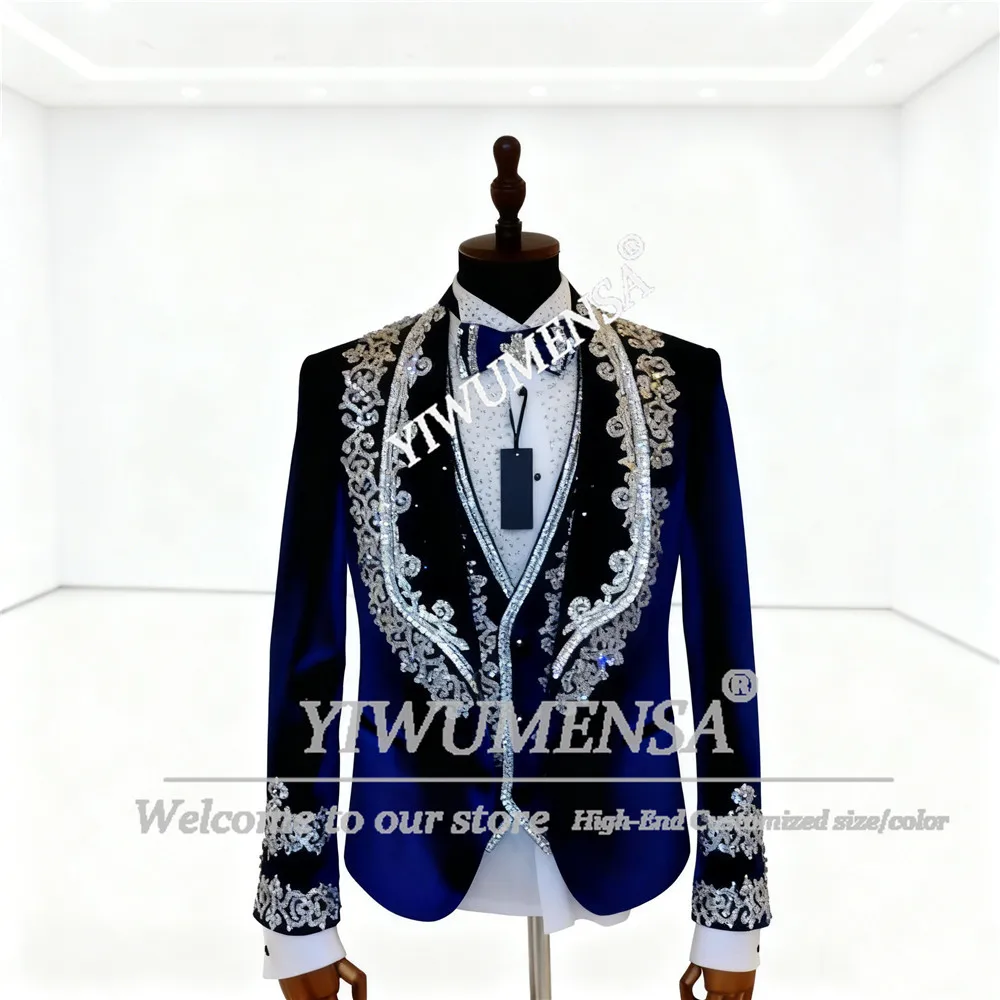 Brilliant Beads Crystals Groom Wedding Tuxedos Italian Design Velvet Suits Men Outfit Slim Fit Customized 3 Pieces Costume Homme