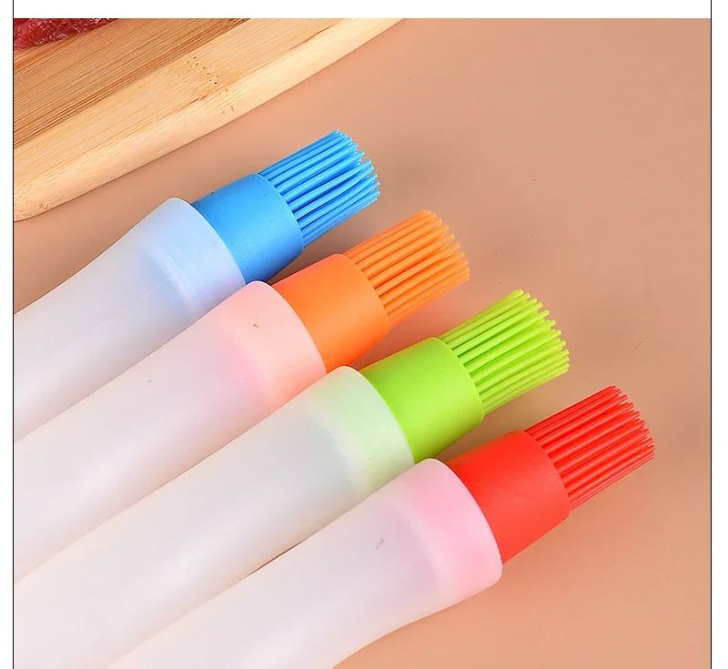 1 Pcs Portable Silicone Oil Bottle with Brush Grill Oil Brushes Liquid Oil Pastry Kitchen Baking BBQ Tool Kitchen Tools for BBQ