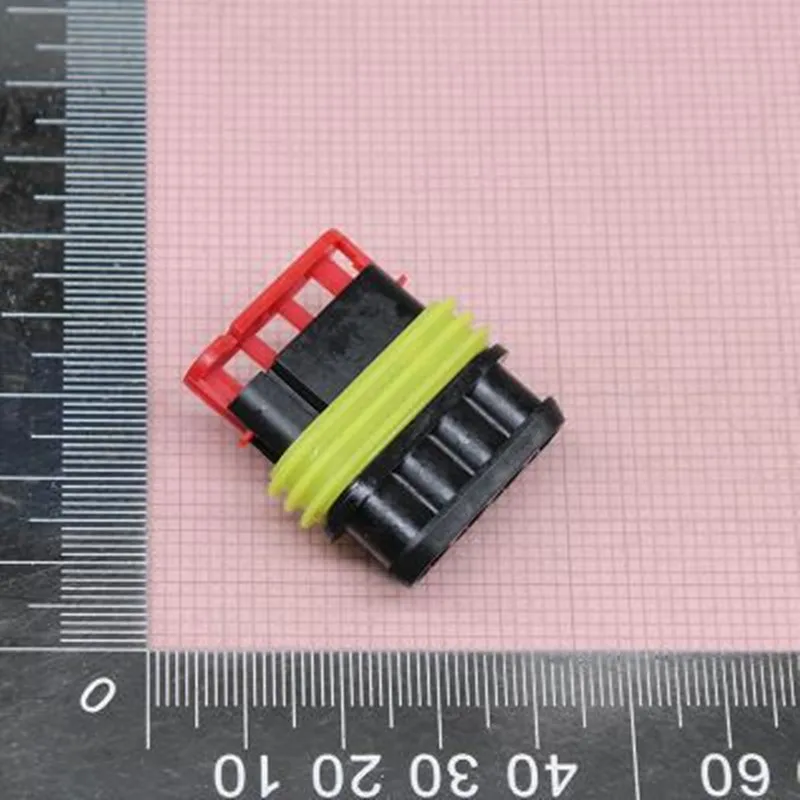 10PCS Automotive connector waterproof plug rubber shell 282088-1 Housing Female Terminals 4 Position Sealable AMP Superseal