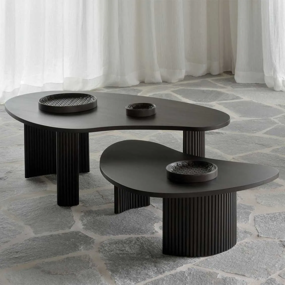 

Wabi Silent Wind Crescent Design Coffee Table Homestay Internet celebrity creative irregular solid wood table Tea Table Office B