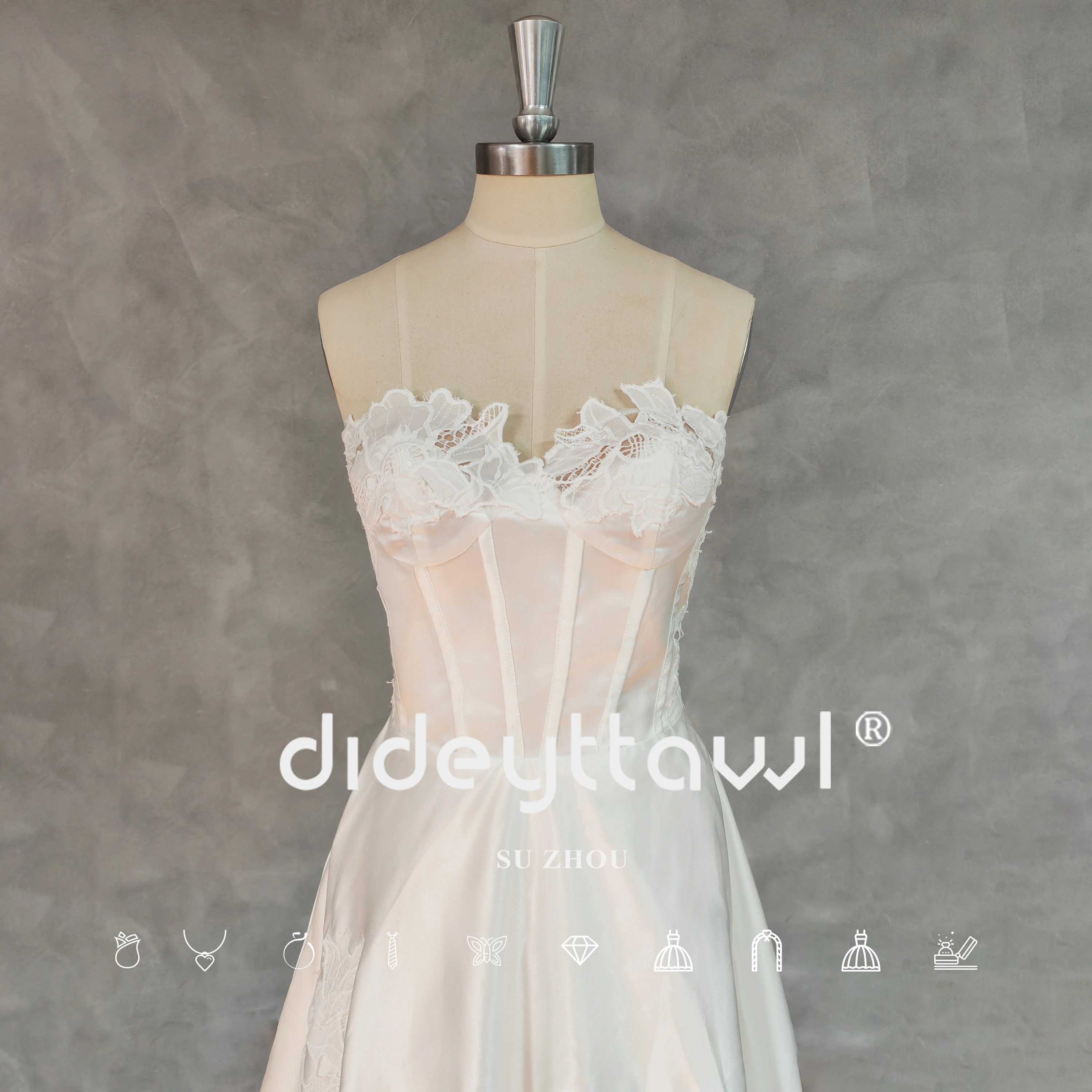 DIDEYTTAWL Real Picture Sleeveless Sweetheart Lace A-Line Wedding Dress For Women Satin Zippeer Back Court Train Custom Made