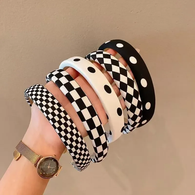 2026 Black and White Checkerboard Headband for Women Retro Hong Kong Style Sponge Heightening Wide Edge Hair Accessories Simple