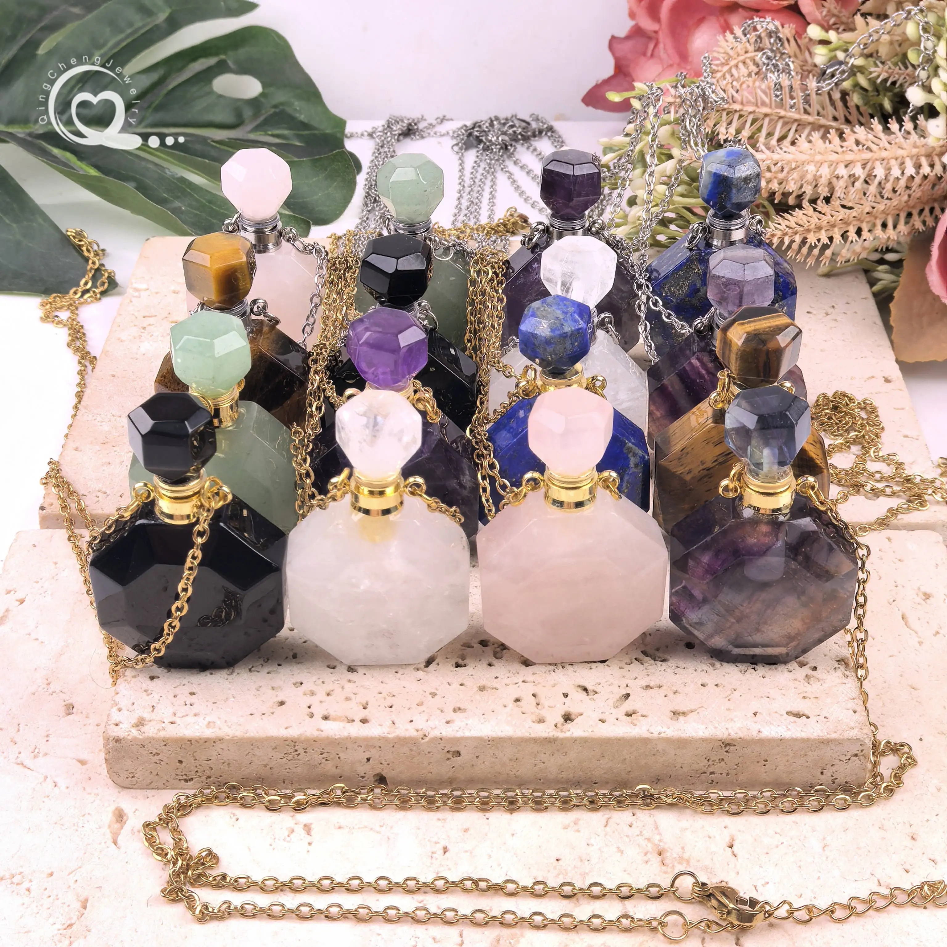 

Faceted Quartz Crystal Perfume Bottle Necklace Gold Silver Plated Chains Essential Oil Diffuser Vial Pendants Jewelry QC1167