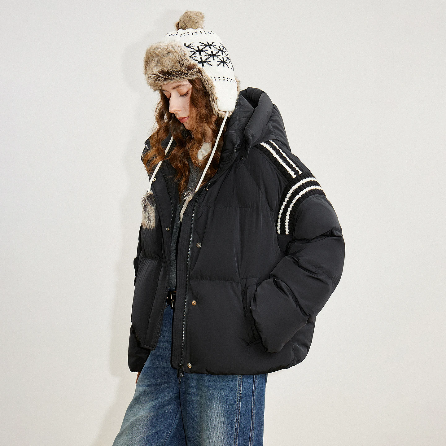 TOYOUTH Women 90% White Duck Down Jacket 2025 Winter New Stand up Collar Hooded Contrasting Knitted Patchwork Thicking Warm Shor