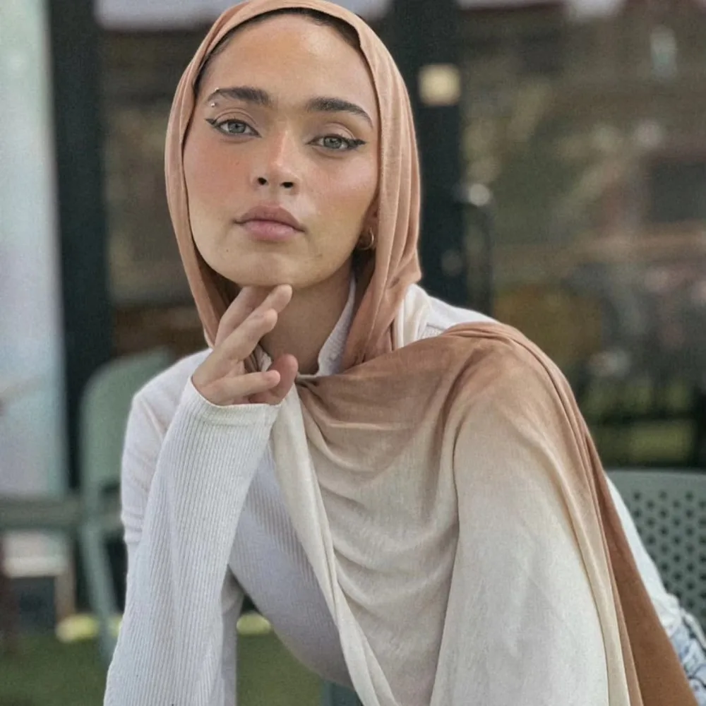 

Мусульманский джерси с градиентным принтом и водным принтом, хиджаб, мягкий комфортный модальный эластичный хлопковый трикотаж, шаль, хиджаб, исламская повязка на голову 185*70 см