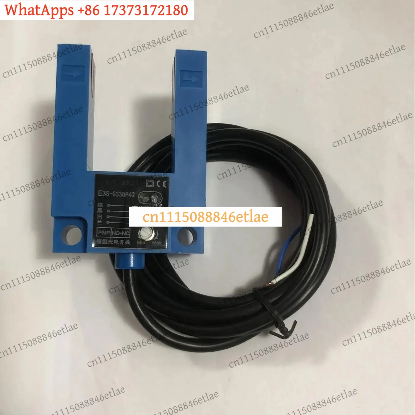 E3S-GS30E42 E3S-GS30P42 U-Shaped Slot Photoelectric Sensor 30mm DC 4-Wire Infrared