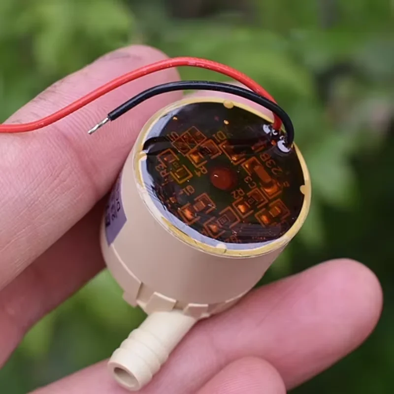 1pcs Brushless Impeller Micro Water Pump 26MM DC5V-6V Cooling Circulation Tea Kettle Low Noise High Efficiency
