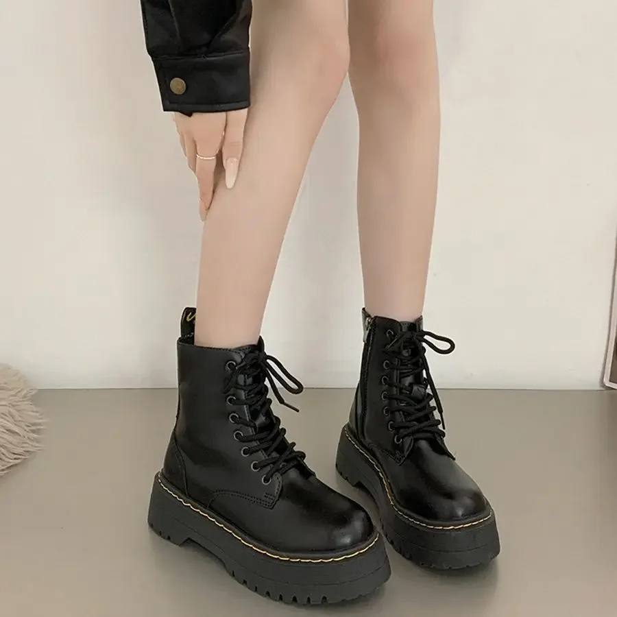 

2024 Women Fashion Boots Casual Shoes Woman Leather Chelsea Ladie Classic Punk Female Goth High Platform Boots Women Botas Mujer